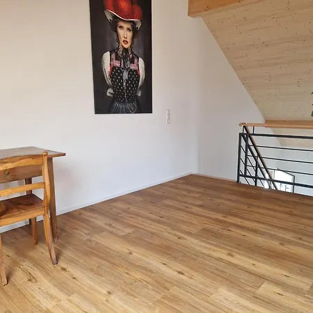 Apartment Fewo2 Grossraeumige In Am Kaiserstuhl Ueber 2 Etagen, Galerie, Balkon Riegel