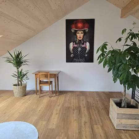 Fewo2 Grossraeumige In Am Kaiserstuhl Ueber 2 Etagen, Galerie, Balkon * Riegel